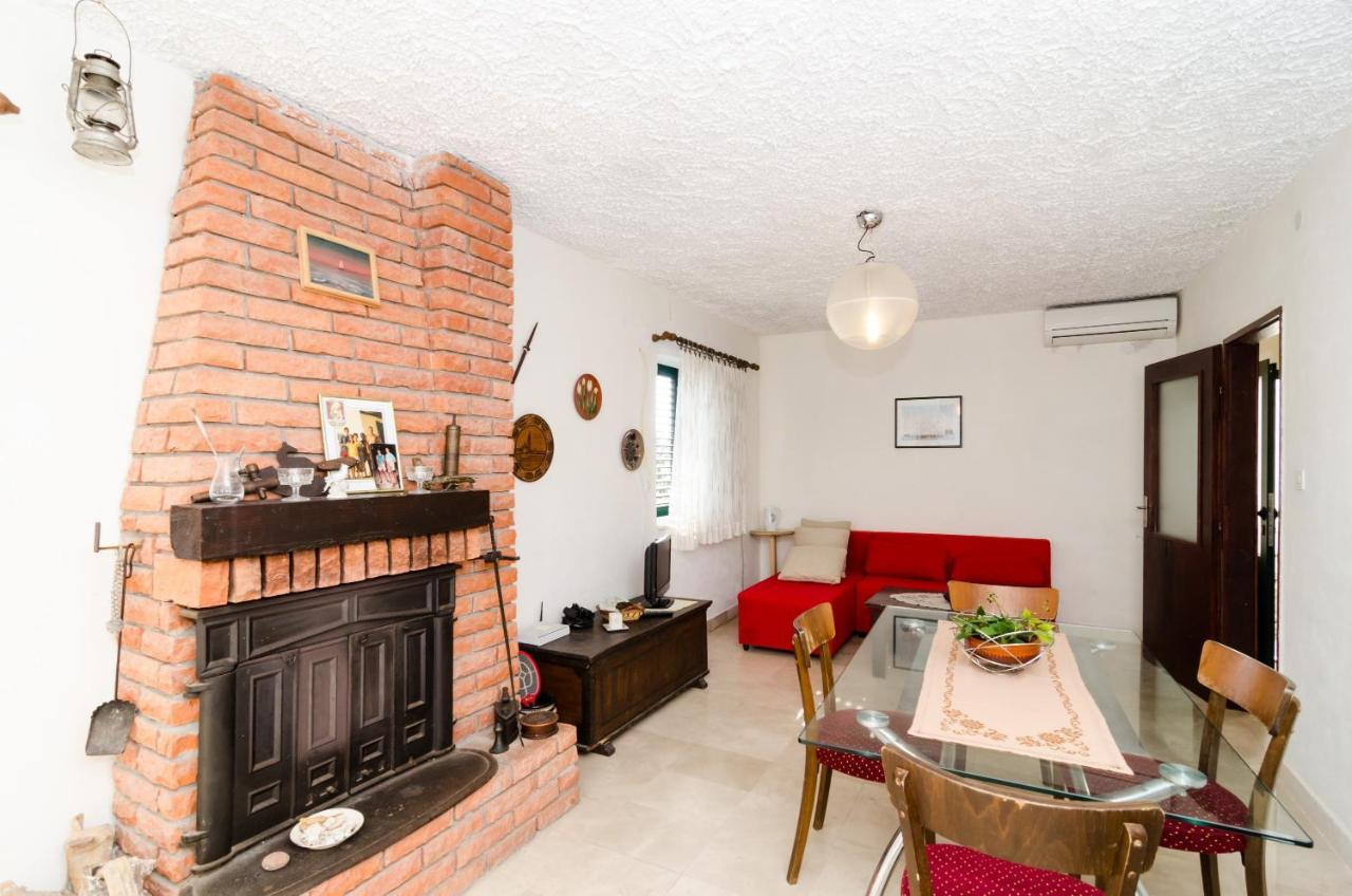 Holiday Home Jasminka Potomje 외부 사진